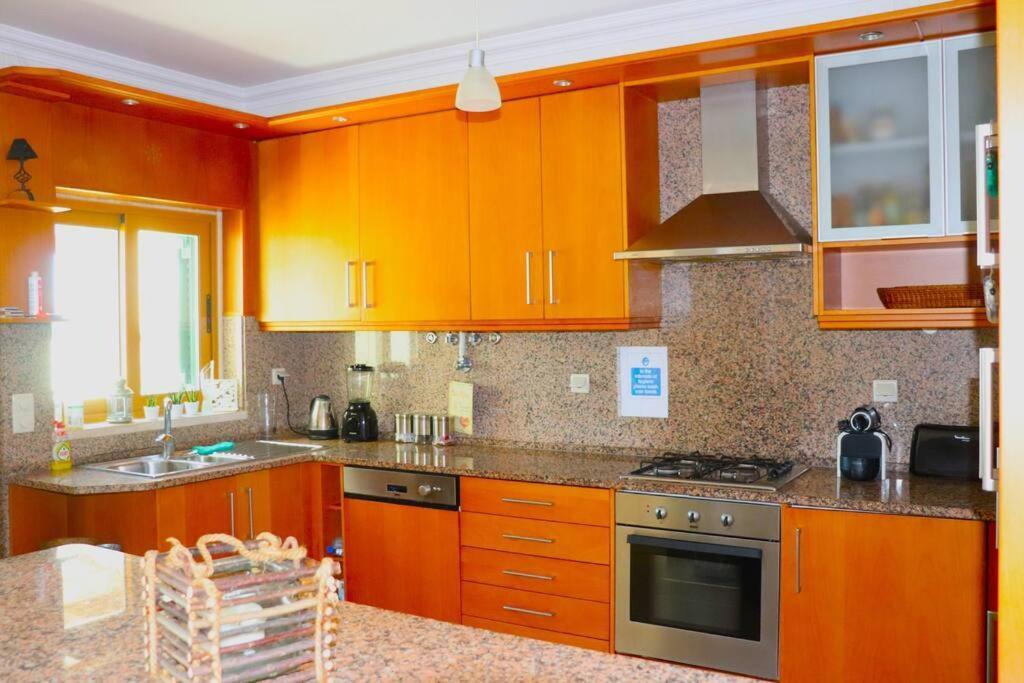 Sea Breeze House Ericeira - Ribeira Dilhas Beach Εξωτερικό φωτογραφία