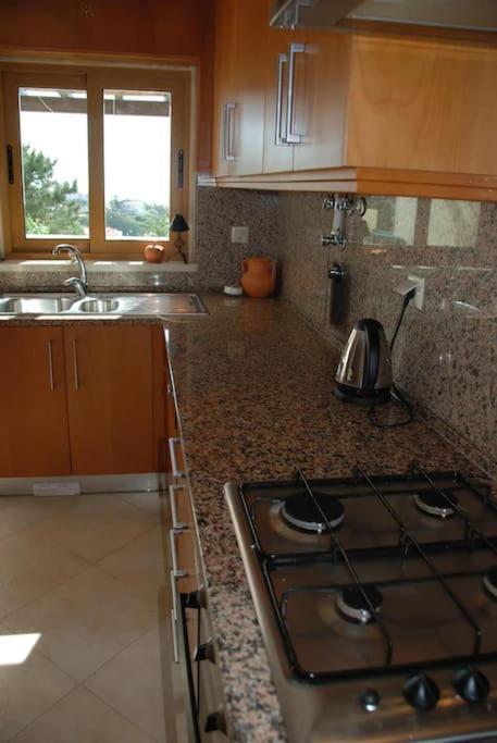 Sea Breeze House Ericeira - Ribeira Dilhas Beach Εξωτερικό φωτογραφία
